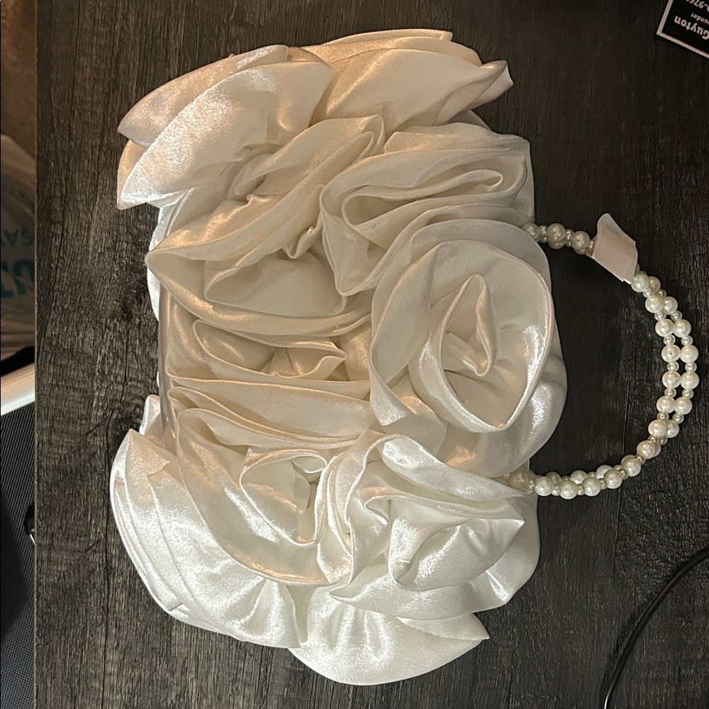 Elegant White Satin Clutch with Pearl Handle